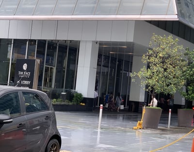 Platinum Service Suites Klcc(no Front Desk Please Contact The Property 5 Days In Advance)
