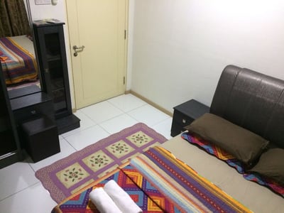 Lawang Suite Basic Roomstay (no Front Desk Need To Contact Property 5 Days In Advance)