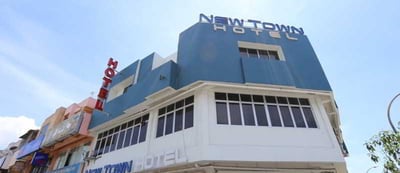 New Town Hotel Klang