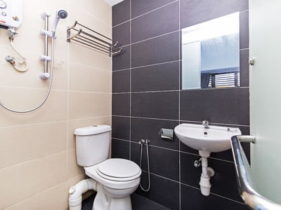 Oyo Rooms Kolej Ypc (no Front Desk Need To Contact Property 5 Days In Advance)