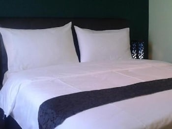 Hotel De Eco Inn