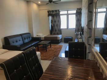 Kl Taragon Apartment