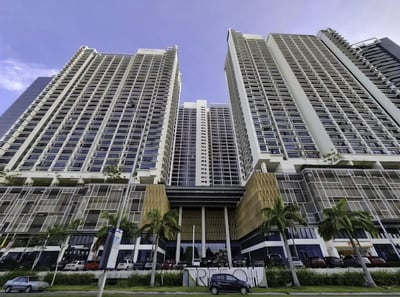 Trefoil At Setia City Condotel(no Front Desk Contact The 5 Days In Advance)
