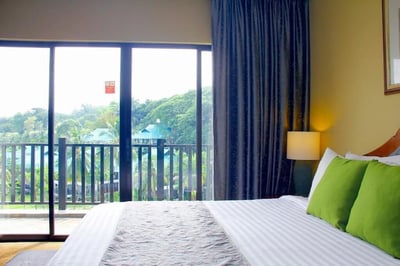 Mines Beach Resort Hotel(18 Km Away From Kuala Lumpur)