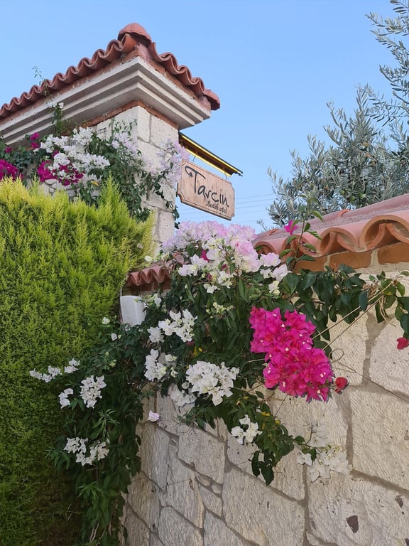 Tarcin Alacati Otel   Adults Only