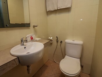 Nida Rooms Lot 10 Sultan Ismail (no Front Desk Need To Contact Property 5 Days In Advance)