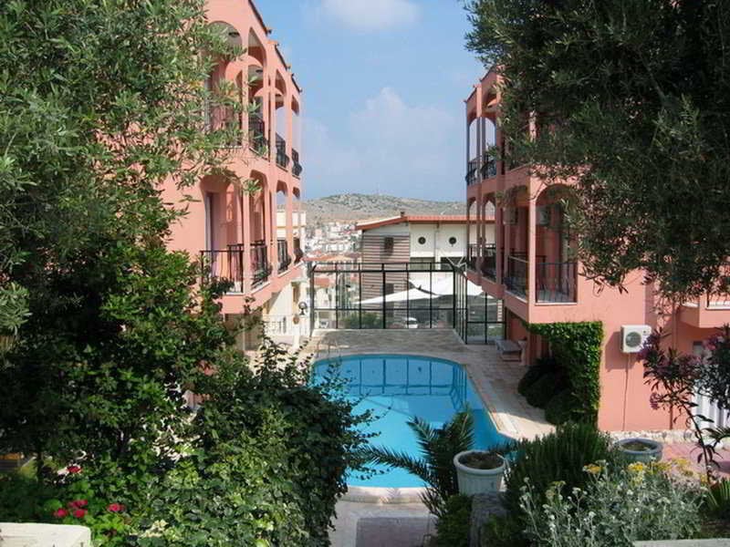 Calis Hotel