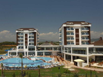 Cenger Beach Resort & Spa