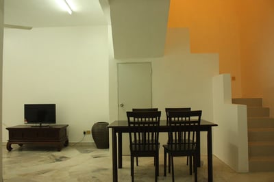 Teratai Homestay Taman Kinrara 2 (no Front Desk Need To Contact Property 5 Days In Advance)