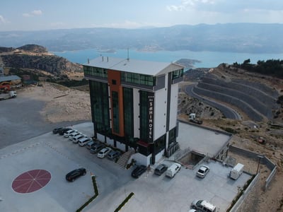 A Zayahin Otel