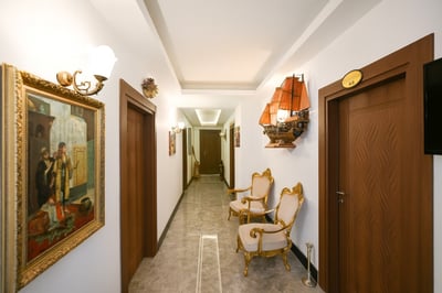 White Country Villages Hotel