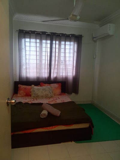 Mek Ani Homestay (no Front Desk Need To Contact Property 5 Days In Advance)