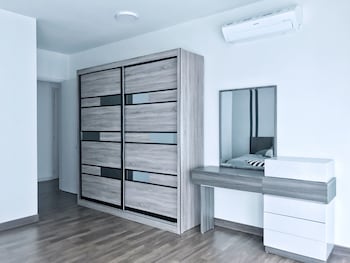 Luxury Duplex At The Reach Titiwangsa (no Front Desk Please Contact The Property 5 Days Before Your Arrival)