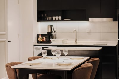 Naibnb In Axon Bukit Bintang(no Front Desk Contact The 5 Days In Advance)