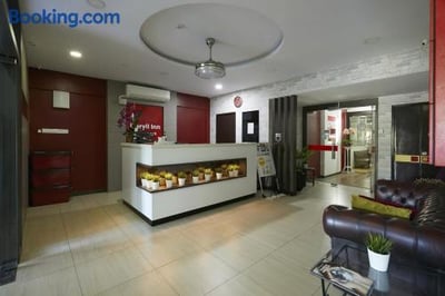 Oyo 44115 Beryll Inn Cyberjaya