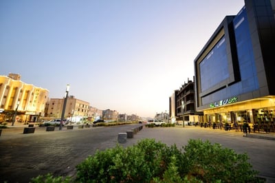 Pine Inn Hotel