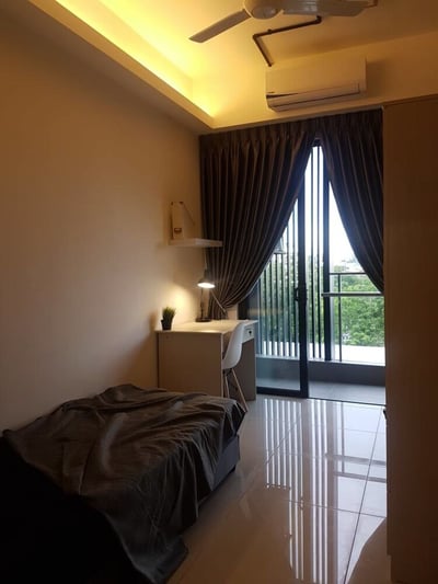 Glenmarie Utropolis Lifestyle Suites 1 By Kroll Homestay (no Front Desk Need To Contact Property 5 Days In Advance)