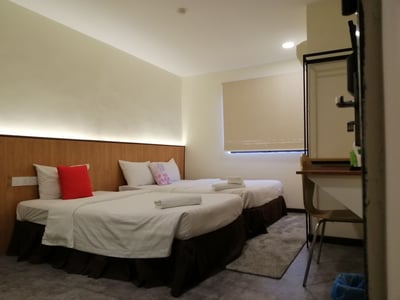D Garden Hotel