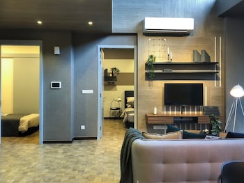 Expressionz Luxurious Lifestyle Living (no Front Desk Please Contact The Property 5 Days Before Your Arrival)