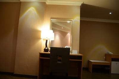 Shmoukh Hotel