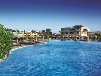 Coral Sea Holiday Resort And Aqua Park