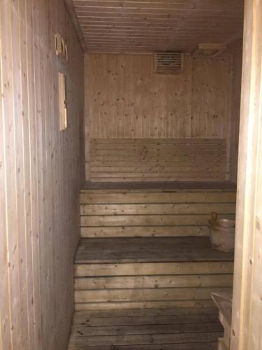 M City Service Residence (no Front Desk Need To Contact Property 5 Days In Advance)