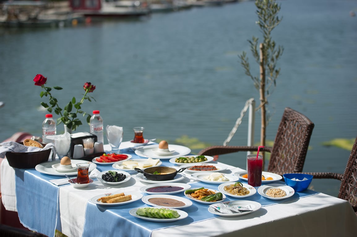 Deniz Kızı Green Garden