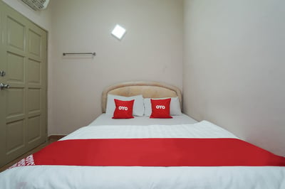 Oyo 90092 Hotel 91 Kajang (no Front Desk Please Contact The Property 5 Days Before Arrival)