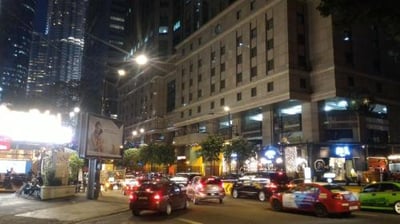 Soho Suites By Klcckl101 Service Suite (no Front Desk Need To Contact Property 5 Days In Advance)