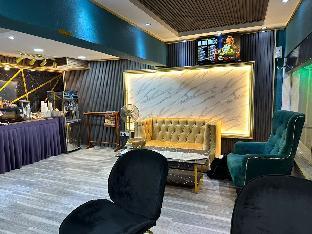 Ss Grey Hotel 2