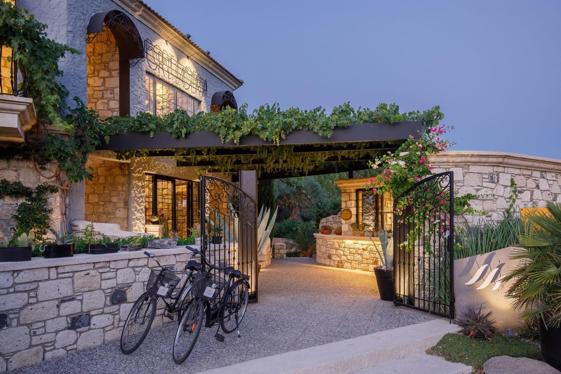 Alacati Port Ladera Hotel - Adults Only