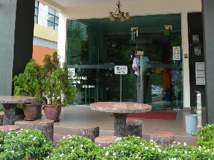 Putra One Avenue Hotel