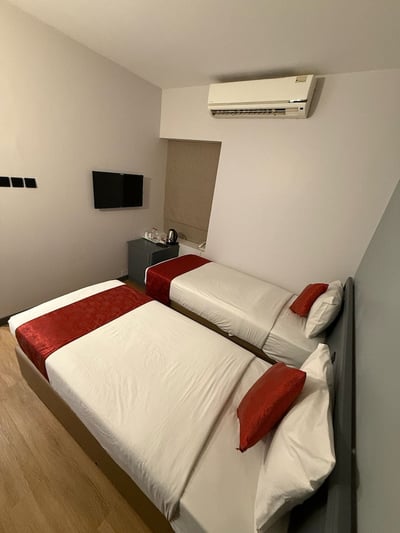 Al Sharq Hotel L L C