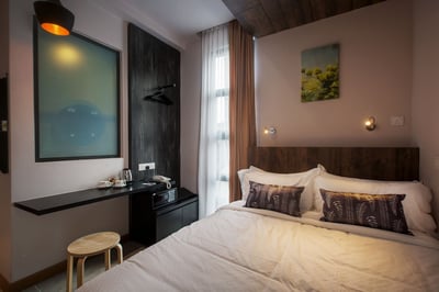 Twenty 8b Hotel
