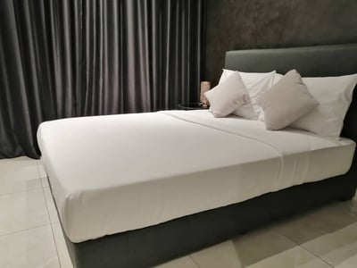 Visitors Axon Residence Bukit Bintang Kl(no Front Desk Contact The 5 Days In Advance)