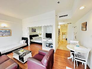 Sogo Service Suite At Berjaya Times Square(no Front Desk Please Contact The Property 5 Days In Advance)