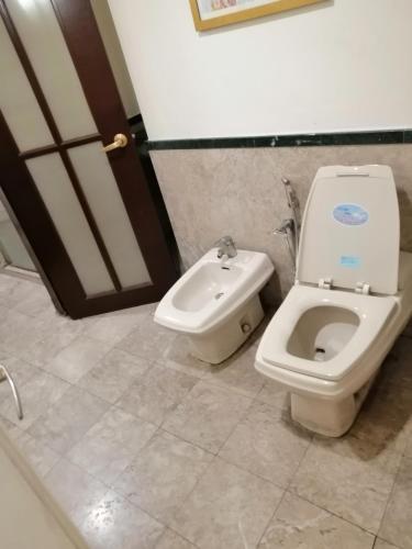 Kl Residence Apartment At Times Square (no Front Desk Need To Contact Property 5 Days In Advance)