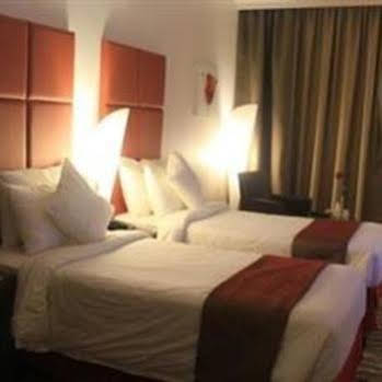 Sunrise Hotel