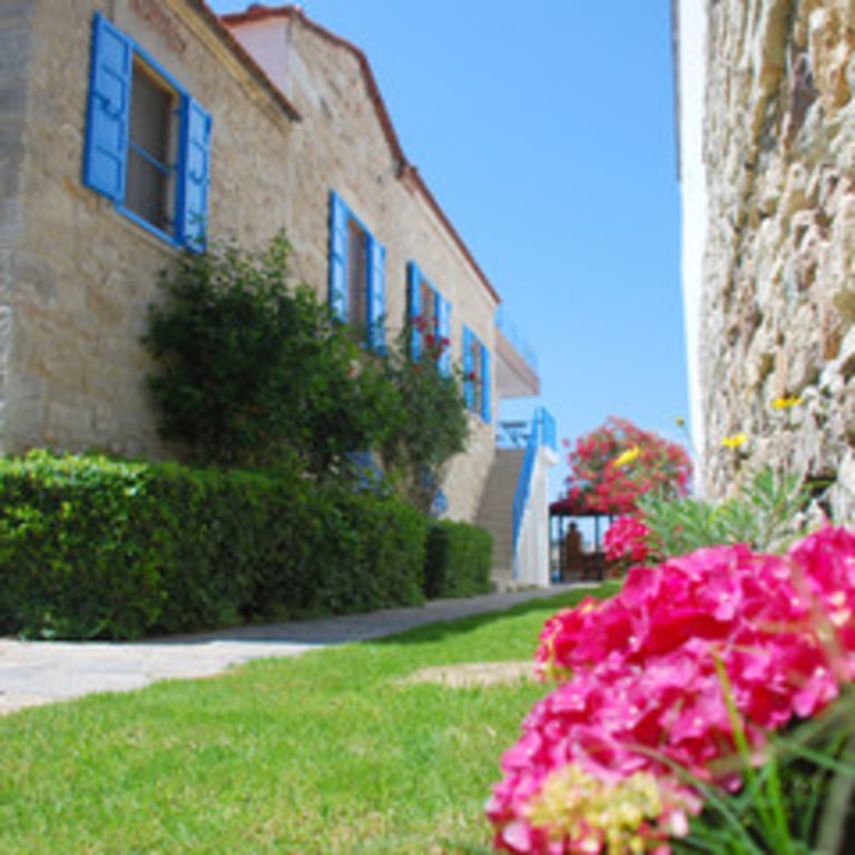 Foca Antik Otel