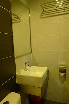Fine Hotel