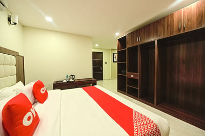Golden Crown Hotel Al Seeb Muscat