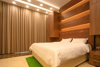 Gloria Chalet(no Front Desk, Need To Contact Property 7 Days In Advance To Arrange Check In )