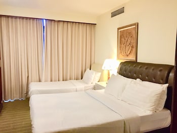 Makam Service Suites Times Square (no Front Desk Please Contact The Property 3 Days Before Your Arrival)