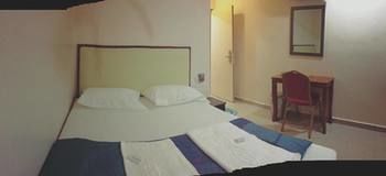 Sri Muda Corner Hotel