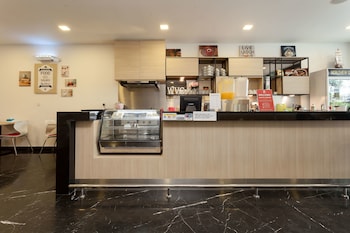 Zen Rooms Medan Makmur