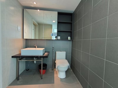 Verve Suites Okr By Manhattan Group(no Front Desk Contact The 5 Days In Advance)