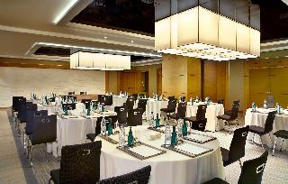 Doubletree By Hilton Hotel Riyadh Al Muroj Business Gate (also Known As Doubletree By Hilton Riyadh Al Muroj)