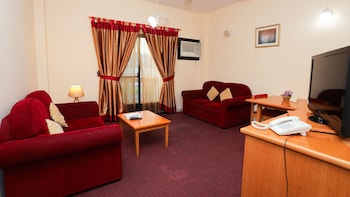 Al Shorouq Hotel Apartments