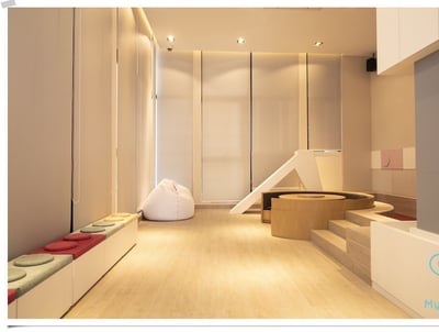 Expressionz Professional Suites By Kl101 (no Front Desk Need To Contact Property 5 Days In Advance)