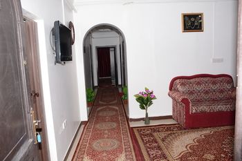 Al Eairy Furnished Apts Al Madinah 13 (no Front Desk Please Contact The Property 5 Days Before Arrival)